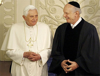 Description: Description: Description: C:\Users\mhfm\Desktop\Website Docs\Benedict_XV_with_Jews\B16_with_rabbi_schneier.jpg