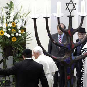 Description: Description: Description: C:\Users\mhfm\Desktop\Website Docs\Benedict_XV_with_Jews\b16_insynagogue.jpg