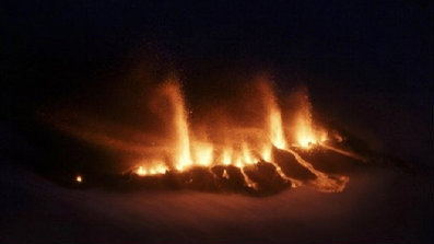 Description: Description: Description: C:\Users\mhfm\Desktop\Website Docs\E_Pictures\iceland_volcano.jpg