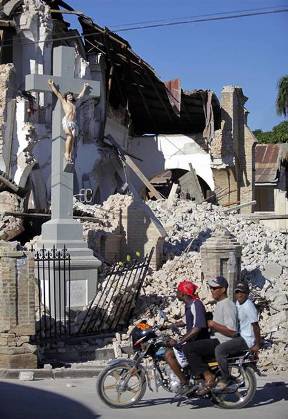 Description: Description: Description: C:\Users\mhfm\Desktop\Website Docs\E_Pictures\jesus_crucifix_in_haiti.jpg