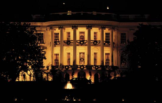 Description: Description: Description: C:\Users\mhfm\Desktop\Website Docs\E_Pictures\white_house2.jpg