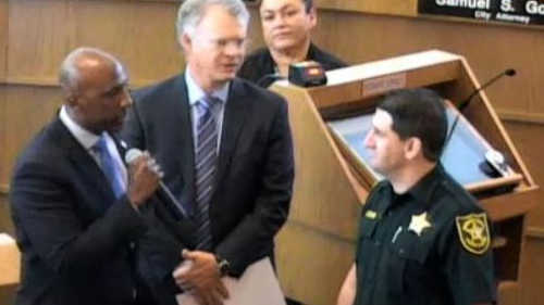 Cop Accused Of Lying On Police Report Is Honored At Meeting 1 Minute Video Cop Accused Of Lying On Police Report Is Honored At Meeting 1 Minute Video
